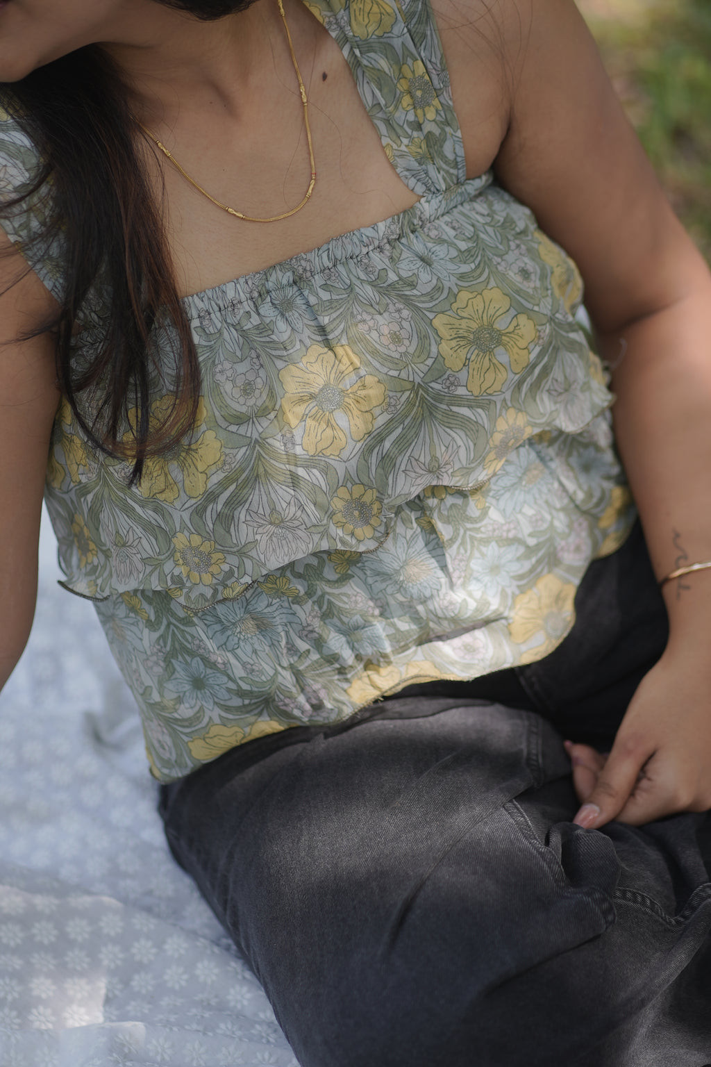 Garden Frill Top